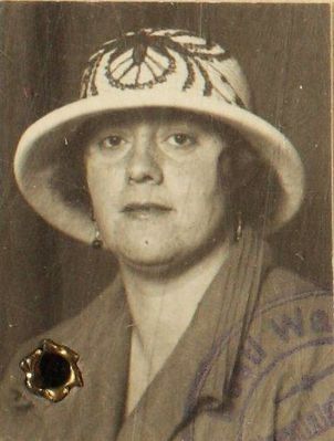 Zilla (Tserna) Eidelmann (Rybak) (1889-1941 [img]http://muuseum.jewish.ee/md.gif[/img])
