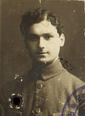 Adik (Aisik) Freidin (1895-1941 [img]http://muuseum.jewish.ee/md.gif[/img])
