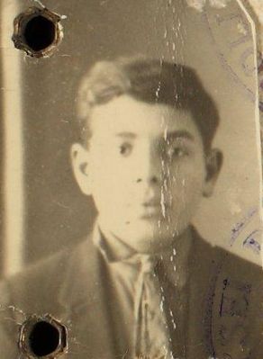 Mordechai Jossef Halupovitsch (1911)
