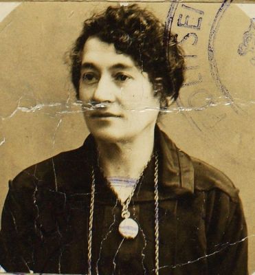 Frieda Hecht (?) (1879-1951)
