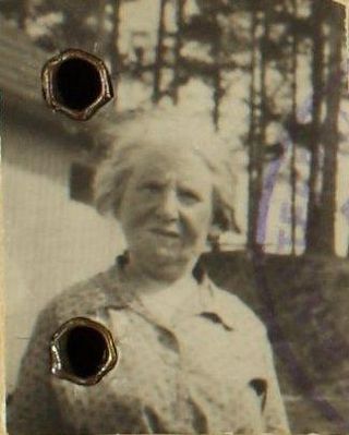 Sara Jakob (Solovei) (1871-?)
Keywords: [S]