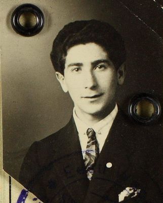 Faive Kaplan (1903-?)
