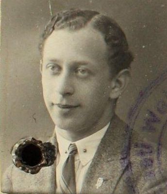 Wulf (Vladimir) Kirsner (1902-?)
