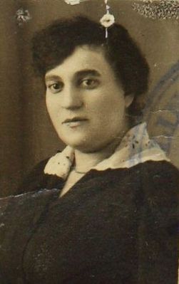 Riva Rosa Nihomin (Michelson) (1886-?)
Keywords: [M]