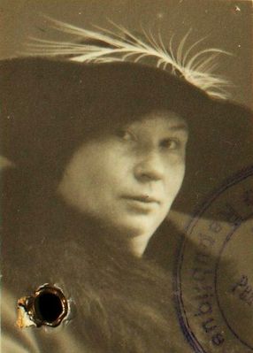 Sara Rauchmann (Stark) (1898-1965)
Keywords: [S]