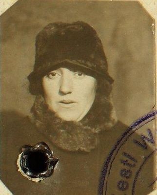 Eida Scher (Schimeljovitsch) (1888-?)
