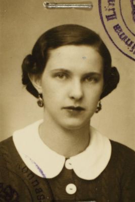 Paula Teitelbaum (Lerenmann) (1914-? ghetto Daugavpils)
Keywords: [L]