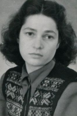 Mäepalu (Grassman) Lea (1929-2006)
Keywords: [M] [G]