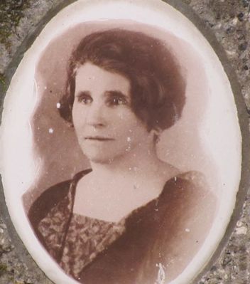 Citron (Tsitron) Hiene (1877-1941)
