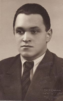 Aron Taub - 1934
