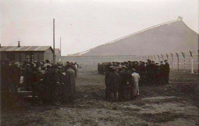 Kiviõli concentration camp (Vaivara chain) 
