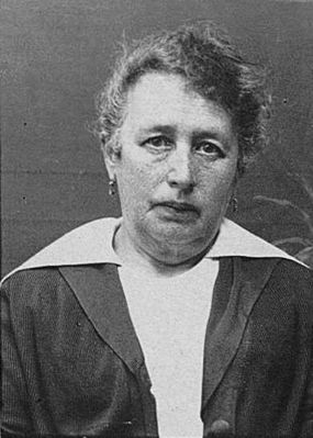 Kirschbaum (Abramson) Paulina (1864-1941 [img]http://muuseum.jewish.ee/md.gif[/img])
