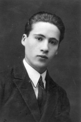 Ruven Murschak
Keywords: [medics]