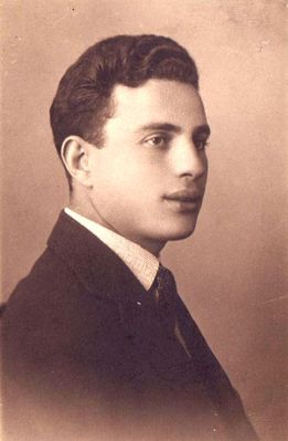 Markus Dubrovkin (1903-1941) [img]http://muuseum.jewish.ee/md.gif[/img]
