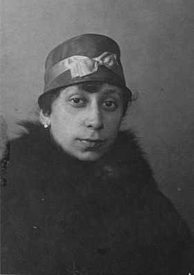 Rabinovitsch (?) Trena? (1892-?)
