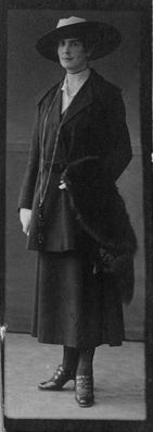 Van-Jung (Feitelberg) Elsa (1887-1941)
