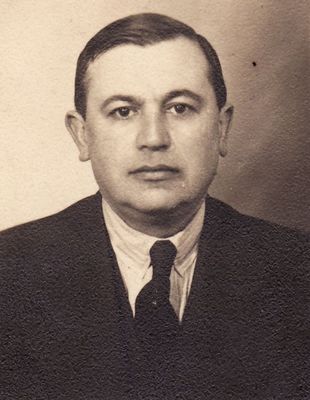 Efraim Schein (1896-1942)
