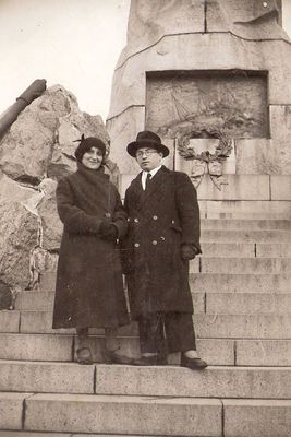 Tamara Kosotsky and Abram Paretsky
Keywords: [K]