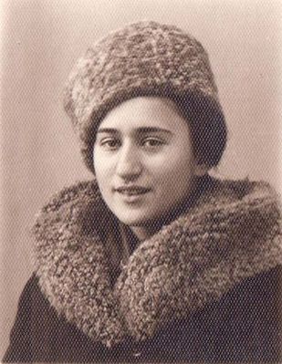 Selda Dubrovkin (1916-1941) [img]http://muuseum.jewish.ee/md.gif[/img]
