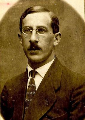 Dreyer Harry (1893-1970)
Keywords: [medics]